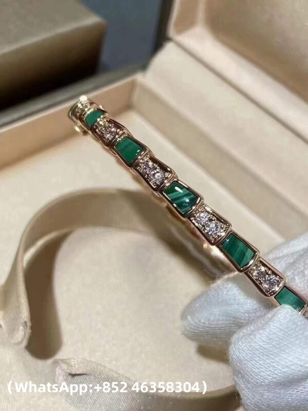 1 (4) Custom Solid 18k Gold Bulgari Jewelry Bulgari Openwork Bracelet Set with Malachite Elements and a Round Brilliant-Cut Diamond