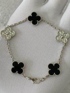 Custom Solid 18k Gold Van Cleef & Arpels Jewelry Vintage Alhambra Bracelet 5 Motifs