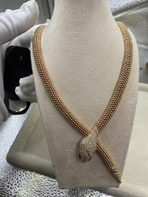 Custom Solid 18k Gold Bulgari Jewelry Serpenti Two-Coil 18K Rose Gold Necklace Set with Pavé Diamonds on the Head and Tail Custom Solid 18k Gold Bulgari Jewelry Serpenti Two-Coil 18K Rose Gold Necklace Set with Pavé Diamonds on the Head and Tail
