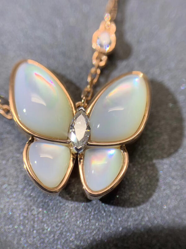 Custom Solid 18k Gold Van Cleef & Arpels Jewelry Two Butterfly Pendant, Diamond, Mother-of-pearl