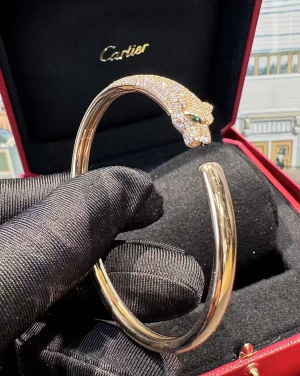 Custom Solid 18k Gold Cartier Jewelry Panthère De Cartier Bracelet Small Model Half-Paved
