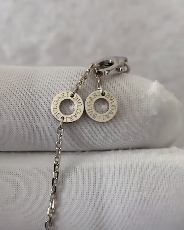 Custom Solid 18k Gold Bulgari Divas' Dream Necklace with Pendant Set with One Diamond and Pavé Diamonds