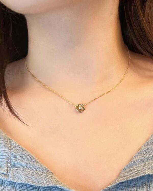 42cf026c7085e0e0408848058a9b4d8 Custom Solid 18k Gold Piaget Rose Pendant in 18K Rose Gold Set with a Brilliant-Cut Diamond (approx. 0.06 ct)