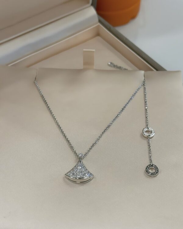 Screenshot Custom Solid 18k Gold Bulgari Divas' Dream Necklace in 18 kt White Gold with Pendant Set with One Diamond and Pavé Diamonds