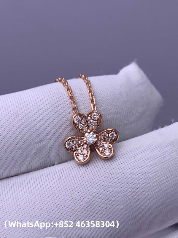 Custom Solid 18k Gold Van Cleef & Arpels Frivole Pendant Mini Model 18K Rose Gold Custom Solid 18k Gold Van Cleef & Arpels Frivole Pendant Mini Model 18K Rose Gold