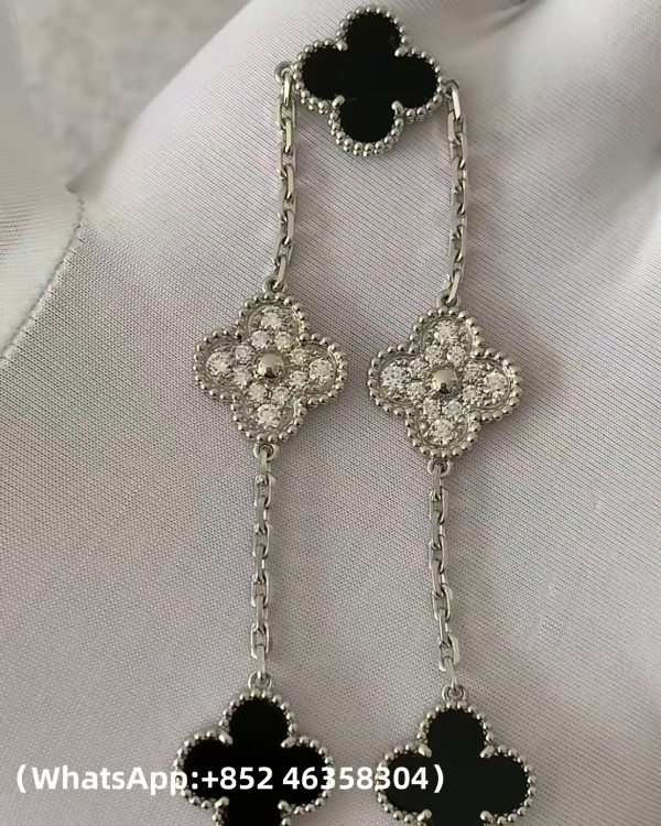 Custom Solid 18k Gold Van Cleef & Arpels Jewelry Vintage Alhambra Bracelet, 5 Motifs, Diamond, Onyx