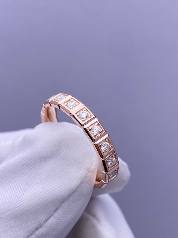 微信图片_2025-08-29_142636_586 Custom Solid 18k Gold Chopard Jewelry Ice Cube Ring, Ethical Rose Gold, Full-Set Diamonds
