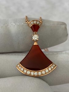 Custom Solid 18k Gold Bulgari Divas’ Dream Necklace