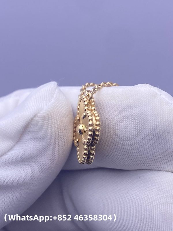 Custom Solid 18K Gold Van Cleef & Arpels Vintage Alhambra Pendant Custom Solid 18K Gold Van Cleef & Arpels Vintage Alhambra Pendant