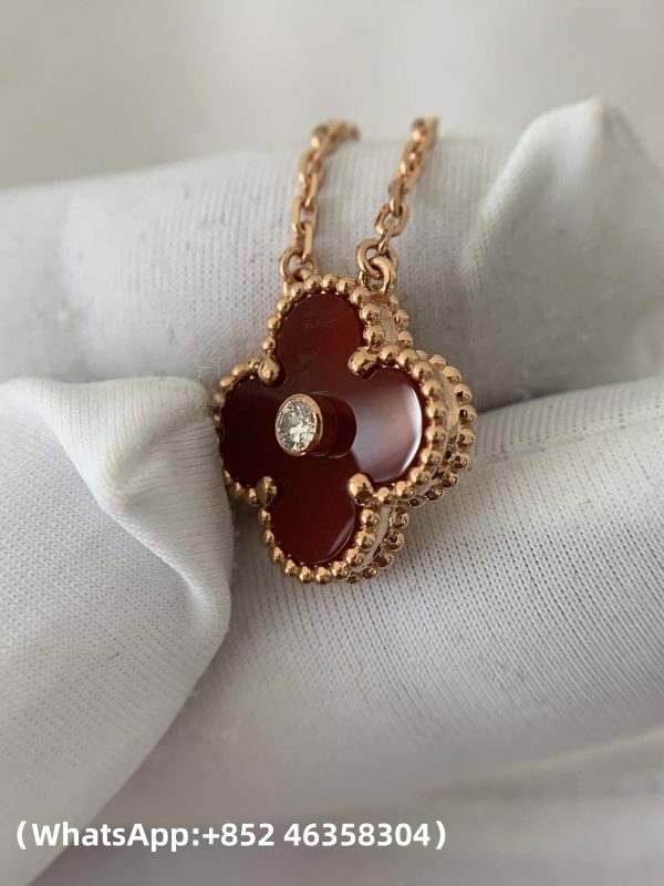 Custom Solid 18k Gold Van Cleef & Arpels Vintage Alhambra Pendant Carnelian with Diamond Custom Solid 18k Gold Van Cleef & Arpels Vintage Alhambra Pendant Carnelian with Diamond