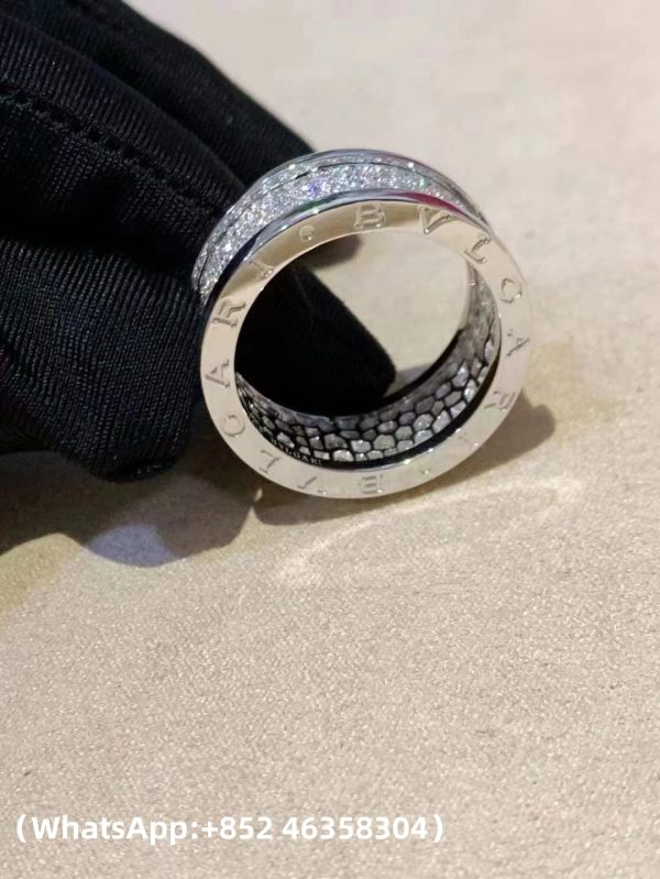 Custom Solid 18K Gold Bulgari Jewelry B.zero1 Ring Set with Pavé Diamonds on the Spiral Custom Solid 18K Gold Bulgari Jewelry B.zero1 Ring Set with Pavé Diamonds on the Spiral