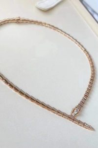 Custom Solid 18k Gold Bulgari Jewelry Serpenti Viper 18K Rose Gold Thin Necklace Set with Pavé Diamonds on the Head and Tail