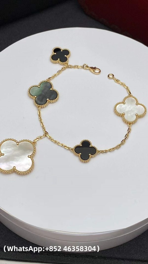 Custom Solid 18k Gold Van Cleef & Arpels Jewelry Magic Alhambra Bracelet