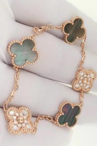 Custom Van Cleef & Arpels Vintage Alhambra Bracelet 5 Motifs Diamond Mother-of-pearl
