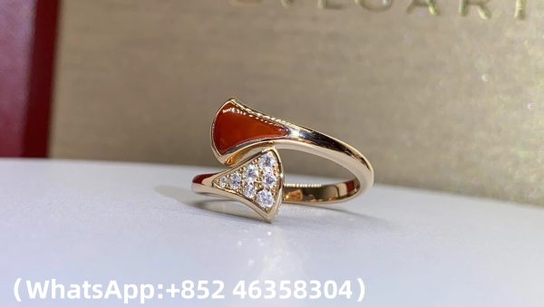 Custom Bvlgari Divas' Dream Ring Set with Carnelian Element and Pavé Diamonds Custom Bvlgari Divas' Dream Ring Set with Carnelian Element and Pavé Diamonds