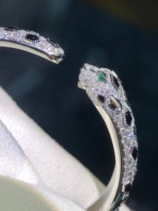 Custom Solid 18k Gold Cartier Panthère de Cartier Bracelet