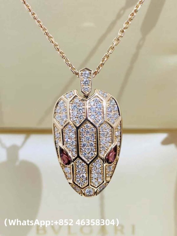 微信图片_2025-11-01_144728_833 (1) Custom Solid 18k Gold Bulgari Jewelry Serpenti Pendant Necklace Set with Rubellite Eyes and Pavé Diamonds on the Chain and Head