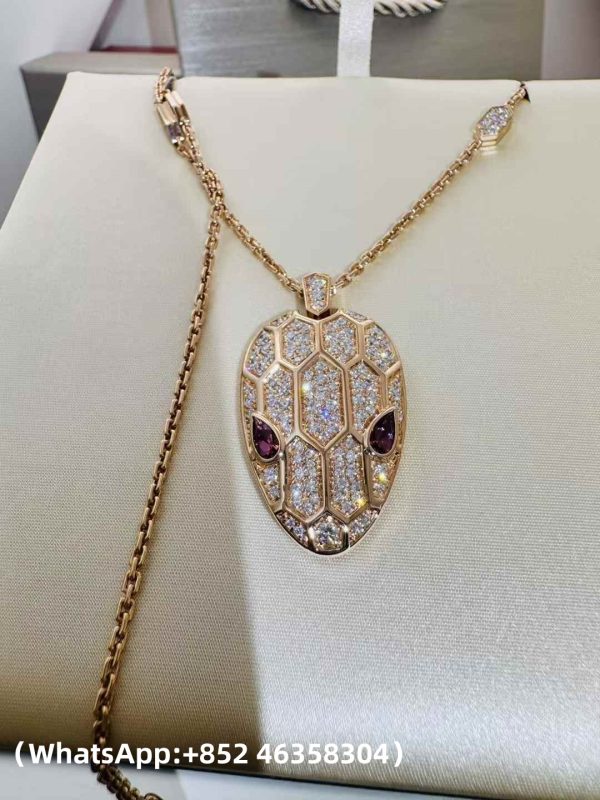 微信图片_2025-11-01_144836_598 (1) Custom Solid 18k Gold Bulgari Jewelry Serpenti Pendant Necklace Set with Rubellite Eyes and Pavé Diamonds on the Chain and Head