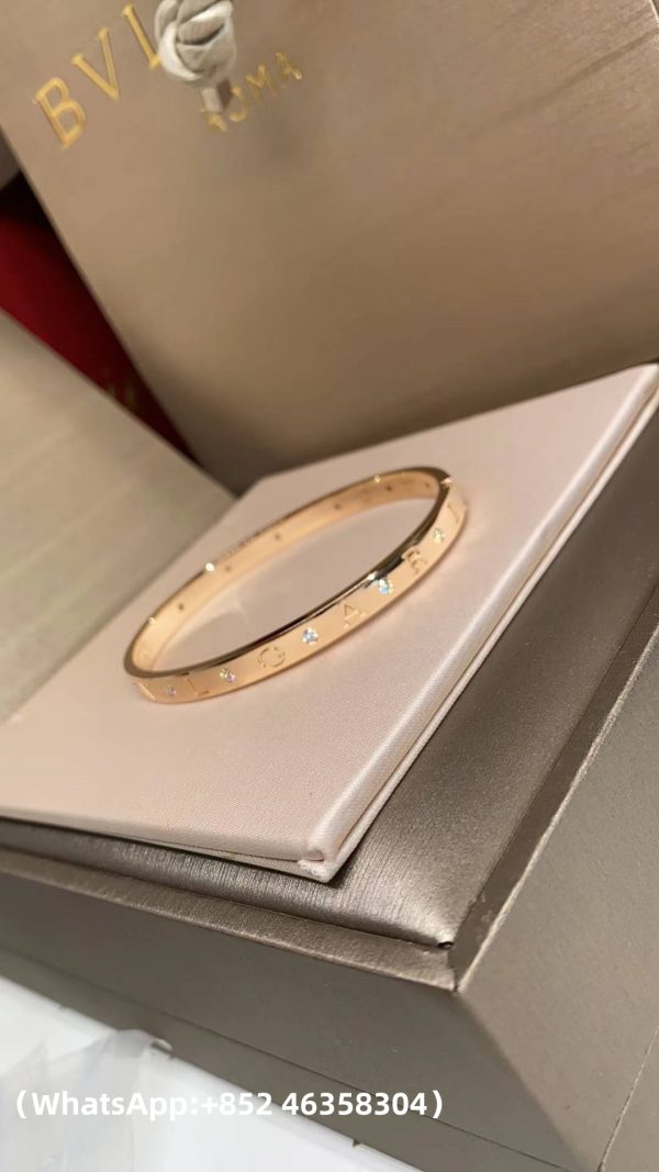 Custom Solid 18k Gold Bulgari Jewelry B.zero1 Essential Bangle Bracelet set with Diamonds