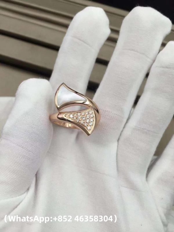 Custom Solid 18k Gold Bulgari Jewelry Divas' Dream Small Contraire Ring Set with Mother of Pearl and Pavé Diamonds