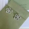 Custom Solid 18K Gold Van Cleef & Arpels Jewelry Flowerlace Earrings 18K White gold Diamond