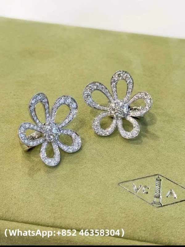Custom Solid 18K Gold Van Cleef & Arpels Jewelry Flowerlace Earrings 18K White gold Diamond