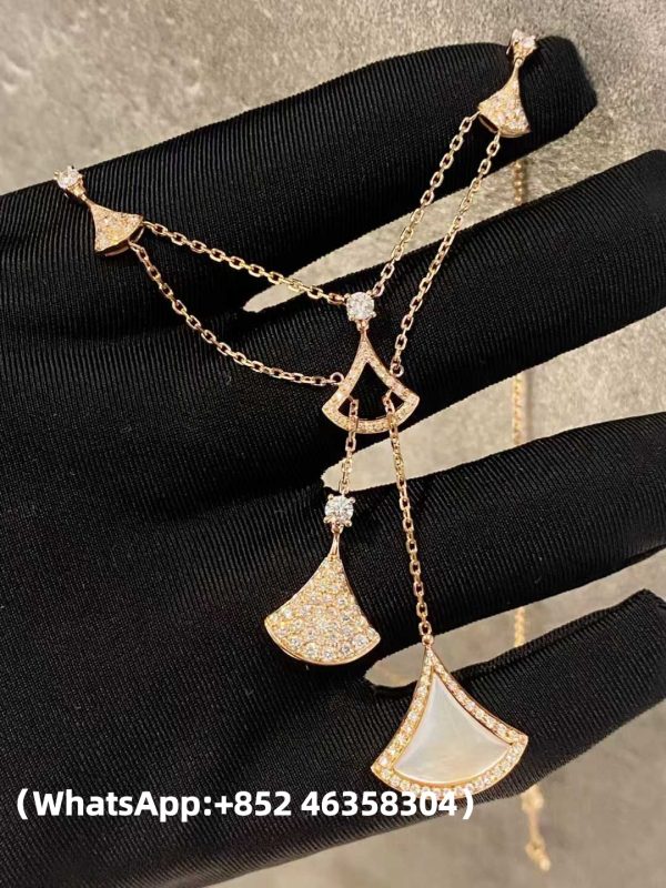 Custom Solid 18k Gold Bulgari Jewelry Divas' Dream Necklace with Three Fan-Shaped Motifs Set with a Mother-of-Pearl Insert and Pavé Diamonds
