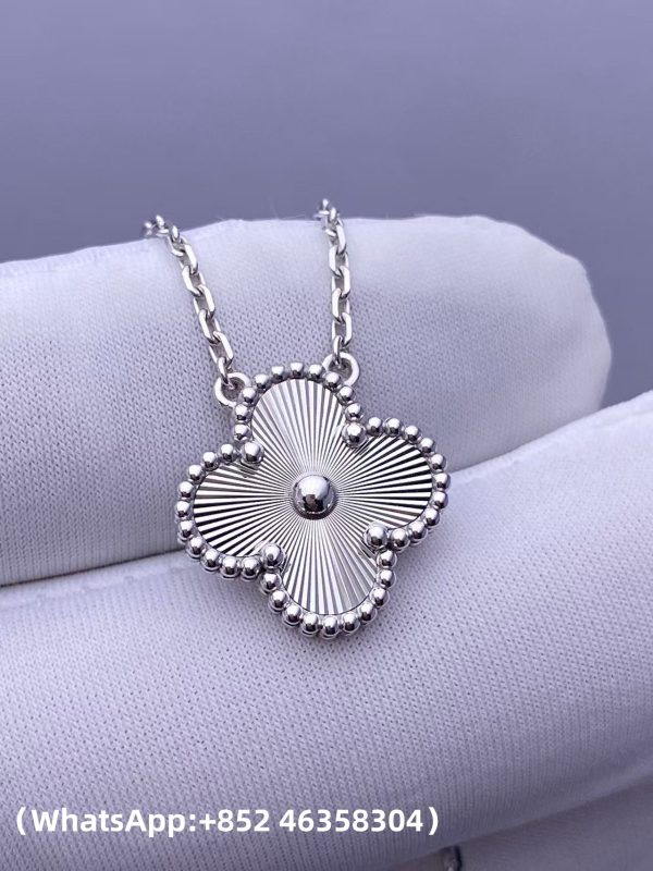Custom Solid 18K Gold Van Cleef & Arpels Vintage Alhambra PendantCustom Solid 18K Gold Van Cleef & Arpels Vintage Alhambra Pendant