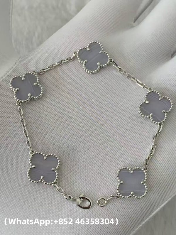 Custom Solid 18k Gold Van Cleef & Arpels Jewelry Vintage Alhambra Bracelet Custom Solid 18k Gold Van Cleef & Arpels Jewelry Vintage Alhambra Bracelet