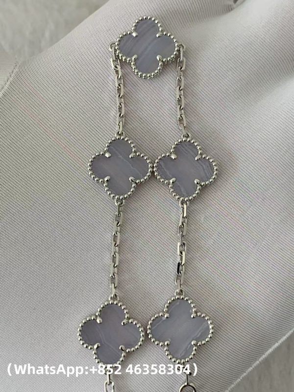 Custom Solid 18k Gold Van Cleef & Arpels Jewelry Vintage Alhambra Bracelet Custom Solid 18k Gold Van Cleef & Arpels Jewelry Vintage Alhambra Bracelet