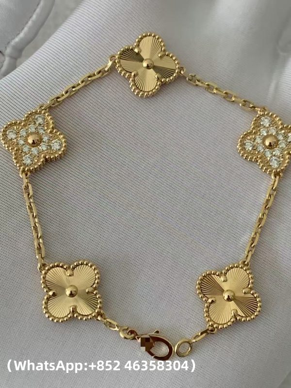 Custom Solid 18k Gold Van Cleef & Arpels Vintage Alhambra Bracelet