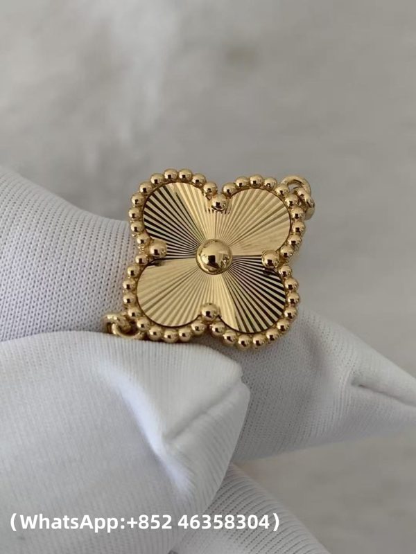 Custom Solid 18k Gold Van Cleef & Arpels Vintage Alhambra Bracelet