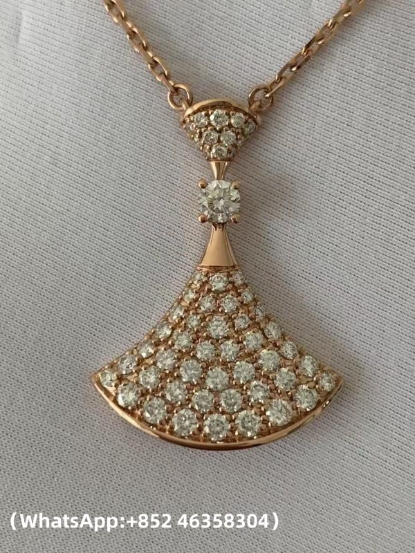 Custom Solid 18k Gold Bulgari Divas’ Dream Necklace Custom Solid 18k Gold Bulgari Divas’ Dream Necklace
