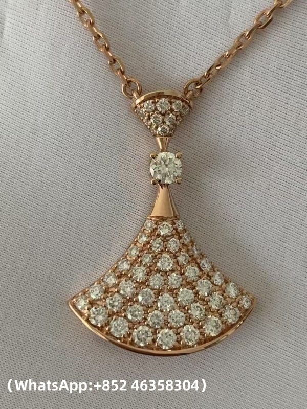 Custom Solid 18k Gold Bulgari Divas’ Dream Necklace Custom Solid 18k Gold Bulgari Divas’ Dream Necklace