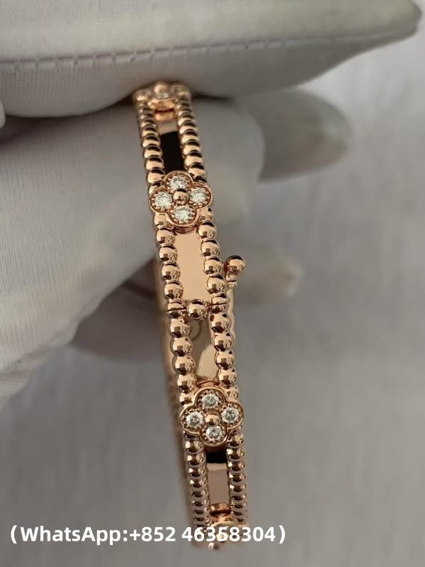 Custom Solid 18k Gold Van Cleef & Arpels Jewelry Perlée Sweet Clovers Bracelet