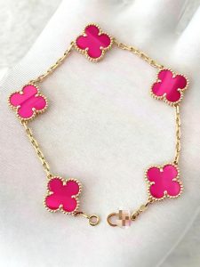 Custom Solid 18k Gold Van Cleef & Arpels Jewelry Raspberry Pink Sèvres Porcelain Vintage Alhambra Bracelet