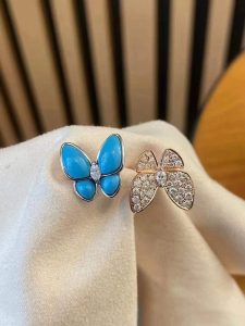 Custom Solid 18k Gold Van Cleef & Arpels Two Butterfly Between the Finger Ring