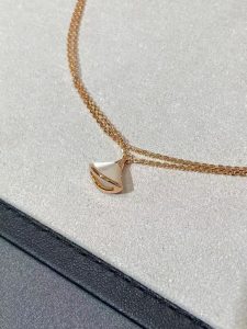 Custom Solid 18k Gold Bulgari Divas' Dream Bracelet