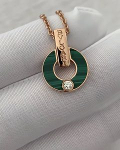 Custom Solid 18k Gold Bulgari Jewelry Bvlgari Openwork Necklace Set with Malachite Elements and a Round Brilliant-Cut Diamond