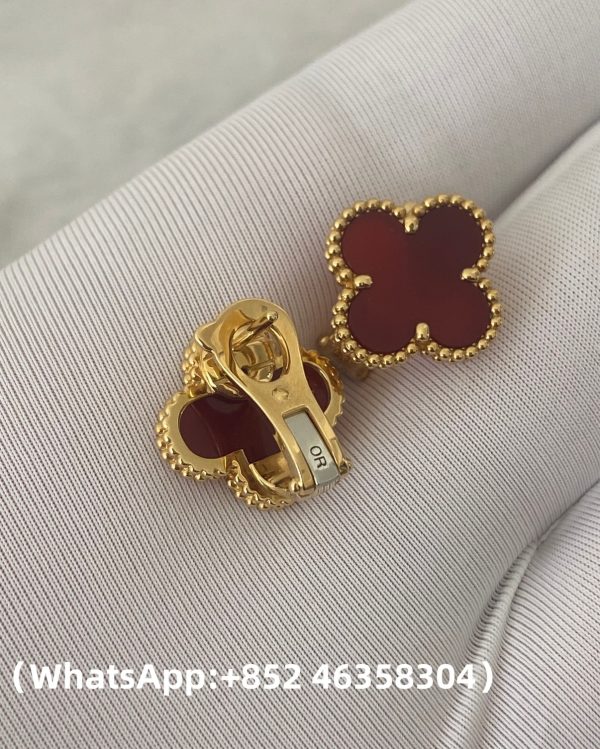 Custom Solid 18K Gold Van Cleef & Arpels Jewelry Vintage Alhambra Earrings Carnelian