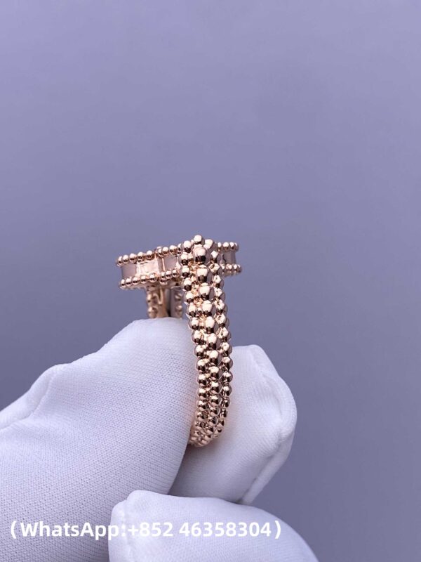 Custom Solid 18k Gold Van Cleef & Arpels Vintage Alhambra Reversible Ring, Carnelian, Diamond