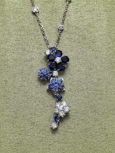 Custom Solid 18k Gold Van Cleef & Arpels Folie des Prés Pendant 18K White gold