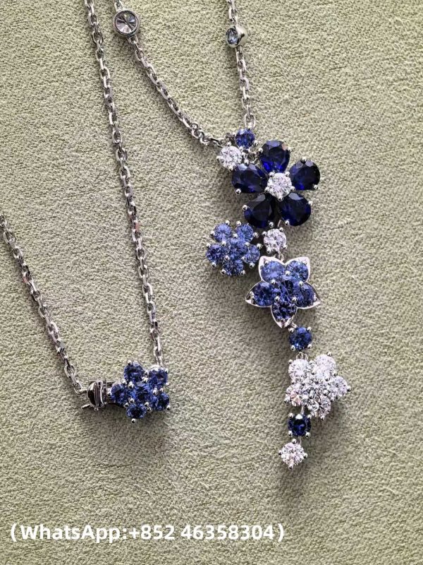 Custom Solid 18k Gold Van Cleef & Arpels Folie des Prés Pendant 18K White gold