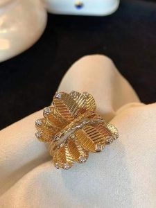 Custom Solid 18k Gold Cartier Grain de Café Ring Diamonds