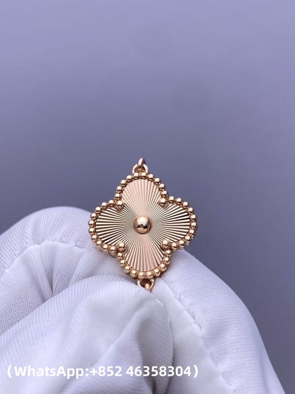 Custom Solid 18k Gold Jewelry Van Cleef & Arpels Vintage Alhambra Bracelet 5 Motifs Mother-of-pearl