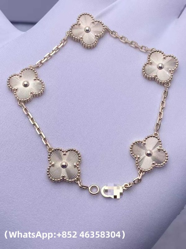 Custom Solid 18k Gold Van Cleef & Arpels Jewelry Vintage Alhambra Bracelet Custom Solid 18k Gold Van Cleef & Arpels Jewelry Vintage Alhambra Bracelet