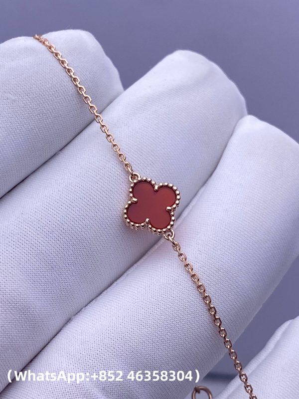 Custom Solid 18k Gold Van Cleef & Arpels Jewelry Sweet Alhambra Bracelet Carnelian 18K Rose Gold