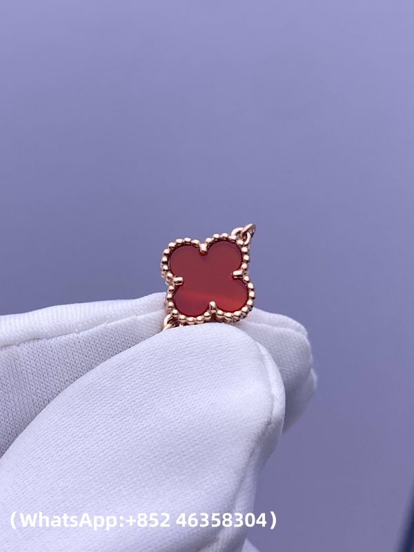 Custom Solid 18k Gold Van Cleef & Arpels Jewelry Sweet Alhambra Bracelet Carnelian 18K Rose Gold