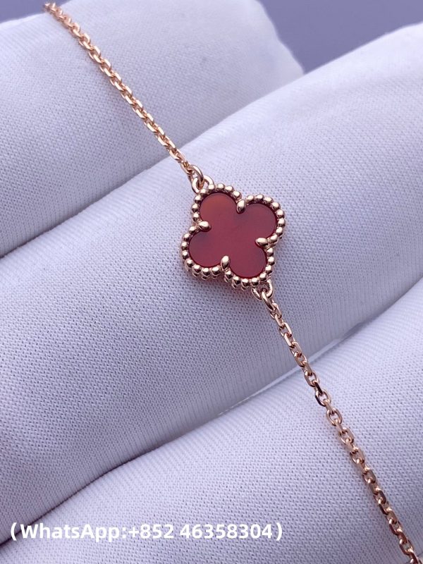 Custom Solid 18k Gold Van Cleef & Arpels Jewelry Sweet Alhambra Bracelet Carnelian 18K Rose Gold