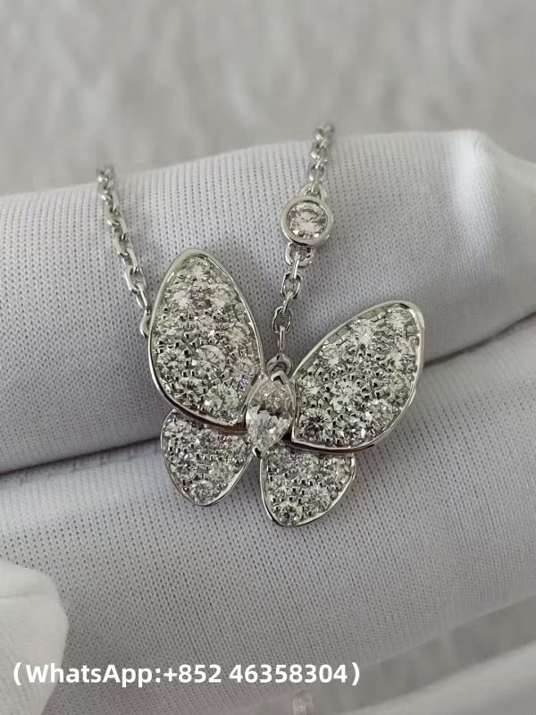 Custom Solid 18K Gold Van Cleef & Arpels Jewelry Two Butterfly Pendant Diamond Custom Solid 18K Gold Van Cleef & Arpels Jewelry Two Butterfly Pendant Diamond